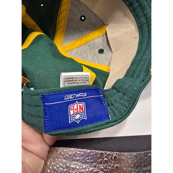 Green Bay Packers Football Strap Back Hat EUC - Picture 6 of 8
